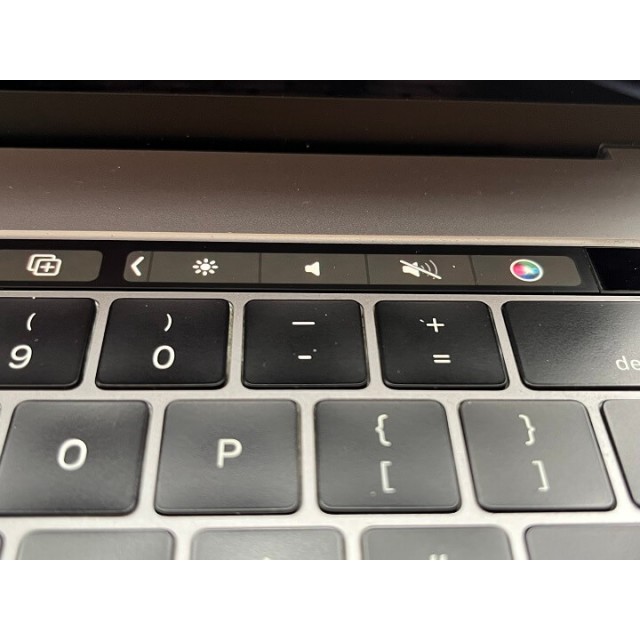 Macbook Pro 15 inch 2019 Core i9 có Touch Bar