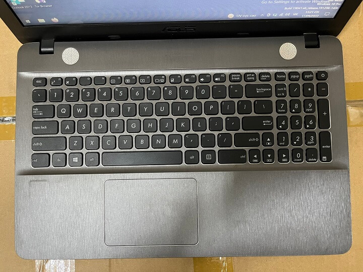 Laptop Asus cũ 