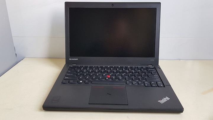 Lenovo ThinkPad X240 i3